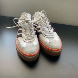 IVY PARK ADIDAS SZ 7